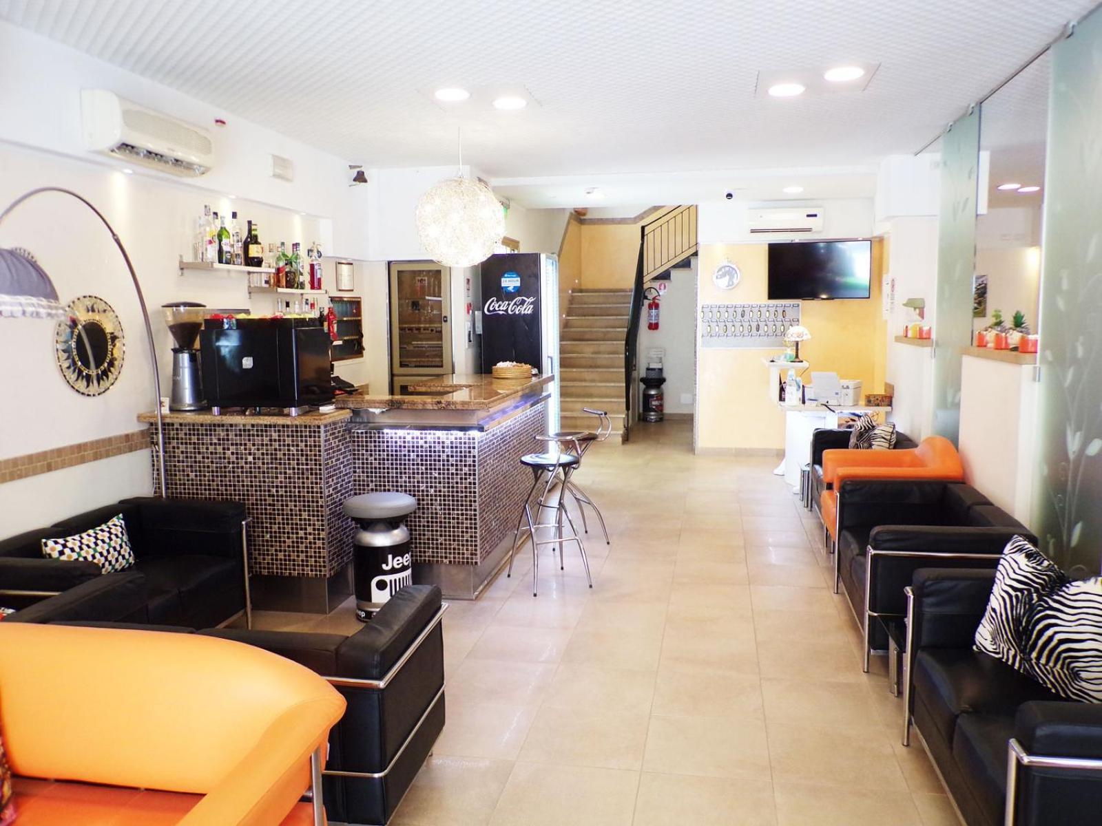 Hotel Graziella Mare Римини Екстериор снимка
